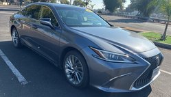 2019 Lexus ES 300h Ultra Luxury
