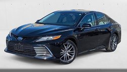 2023 Toyota Camry Hybrid XLE