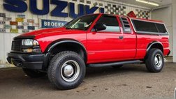 2003 Chevrolet S-10 Base