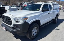 2019 Toyota Tacoma SR