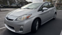 2010 Toyota Prius III