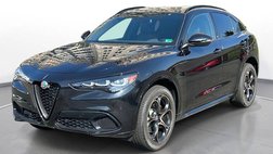 2025 Alfa Romeo Stelvio Intensa