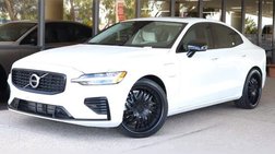 2021 Volvo S60 Recharge T8 R-Design Expression