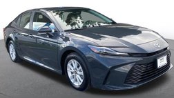 2025 Toyota Camry LE FWD