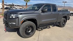 2024 Nissan Frontier SV