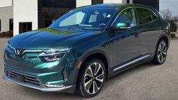 2025 VinFast VF8 Plus