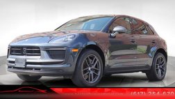 2023 Porsche Macan T