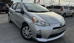 2013 Toyota Prius c 