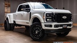 2025 Ford F-450 Super Duty Platinum