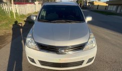 2010 Nissan Versa 1.8 S