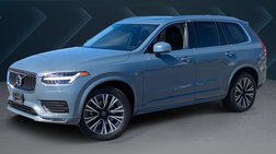 2022 Volvo XC90 T5 Momentum