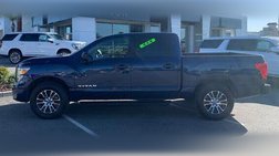 2022 Nissan Titan SV