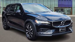 2022 Volvo V60 Cross Country T5