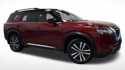 2023 Nissan Pathfinder Platinum