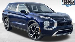 2023 Mitsubishi Outlander SE