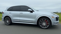 2017 Porsche Cayenne GTS