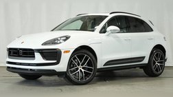 2025 Porsche Macan T