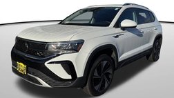 2024 Volkswagen Taos SE 4Motion