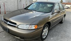 1999 Nissan Altima XE