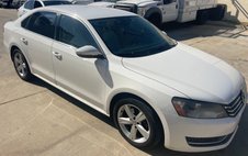 2012 Volkswagen Passat SE PZEV