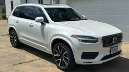2020 Volvo XC90 T6 Momentum 6-Passenger