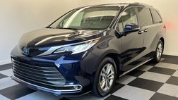 2022 Toyota Sienna Limited 7-Passenger