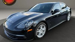 2017 Porsche Panamera Base