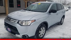 2015 Mitsubishi Outlander ES
