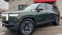 2025 Rivian R1S Adventure