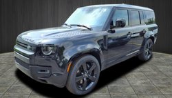 2025 Land Rover Defender 130 P400 X-Dynamic SE