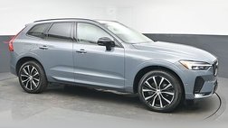 2023 Volvo XC60 B5 Plus Dark Theme