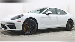 2018 Porsche Panamera Turbo