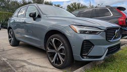 2023 Volvo XC60 B5 Ultimate Dark Theme