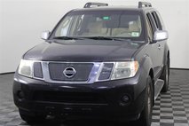 2011 Nissan Pathfinder SV