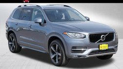 2016 Volvo XC90 T5 Momentum