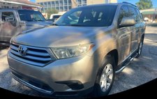 2012 Toyota Highlander SE