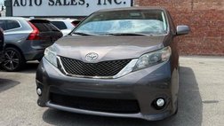 2012 Toyota Sienna SE 8-Passenger