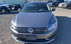 2013 Volkswagen Passat SE PZEV