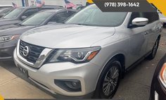 2019 Nissan Pathfinder SV