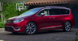 2017 Chrysler Pacifica Touring-L Plus