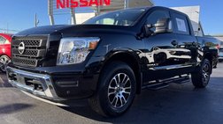 2024 Nissan Titan SV