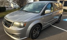 2014 Dodge Grand Caravan SE 30th Anniversary