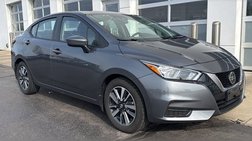 2022 Nissan Versa SV