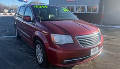2014 Chrysler Town and Country Touring