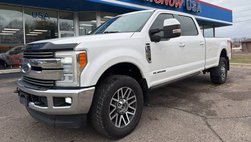 2017 Ford Super Duty F-350 Lariat