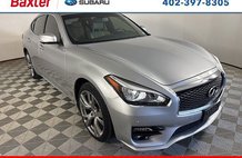 2016 Infiniti Q70 3.7
