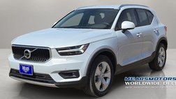 2021 Volvo XC40 T5 Momentum