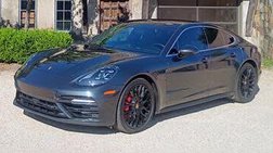 2017 Porsche Panamera Turbo
