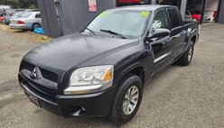 2008 Mitsubishi Raider LS