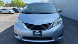 2014 Toyota Sienna LE
